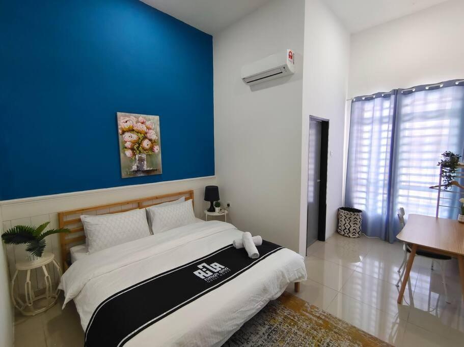 Rumah Aina Homestay Bukit Changgang Private Pool Kampong Melot Buitenkant foto